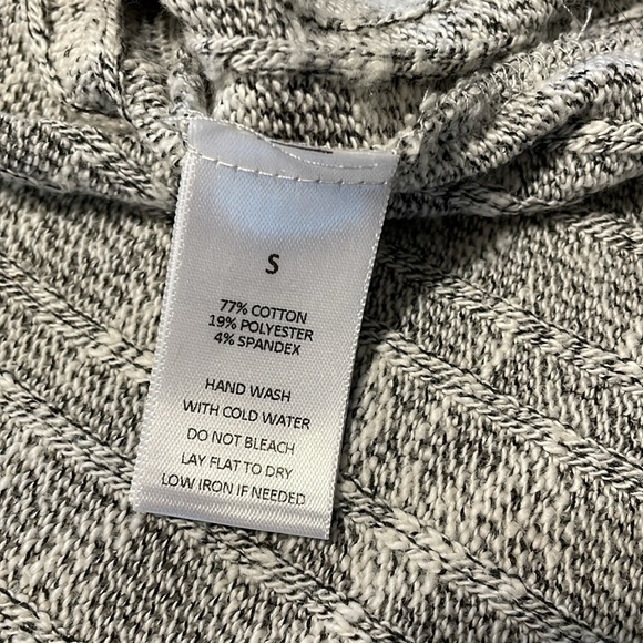 Sadie and Sage Heather Gray Knit Open-Front Cardigan - Size S - Picture 7 of 11